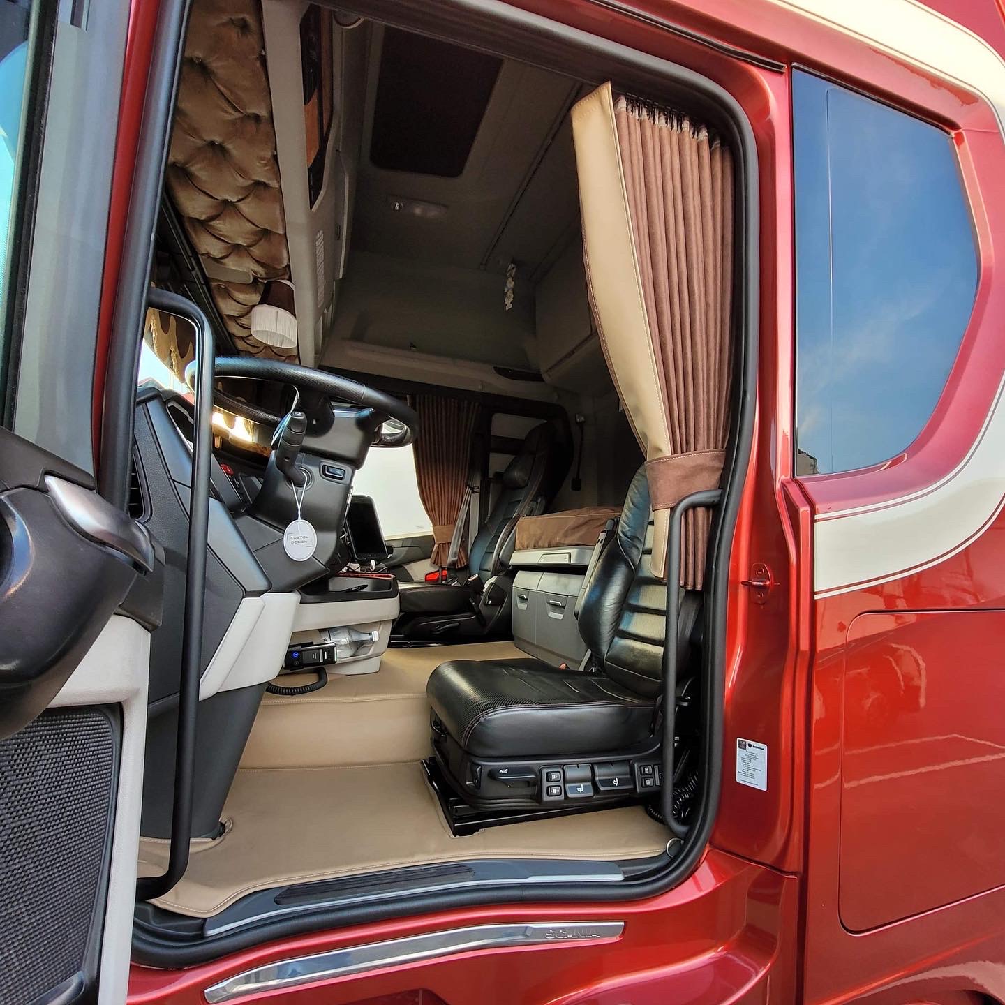 Bussplysch :: MnCustomDesign